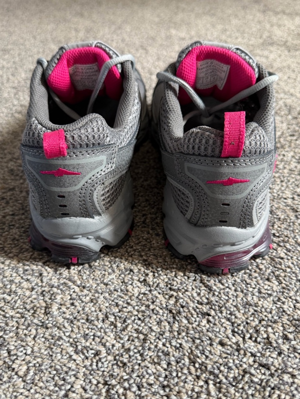 Avia Womens A5684W Sneakers Size 7 Grey/Hot Pink Athletic Shoe - Picture 5 of 7